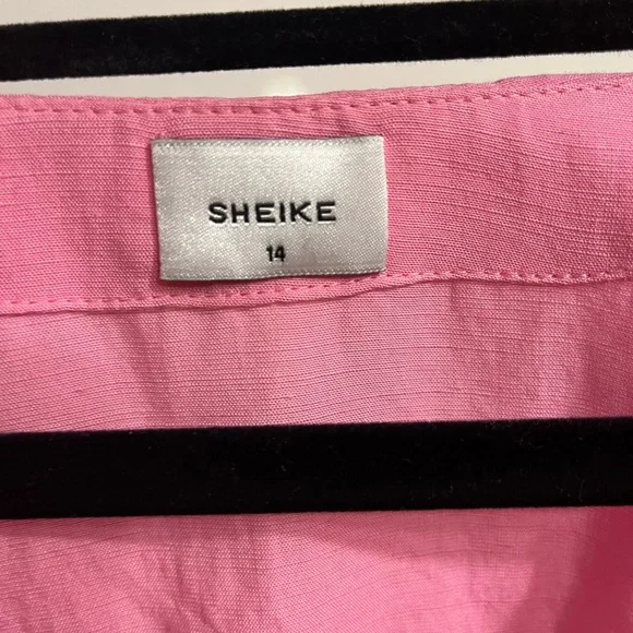 Sheike Wrap Around Dress - SIZE 14 - Picture 3 of 4